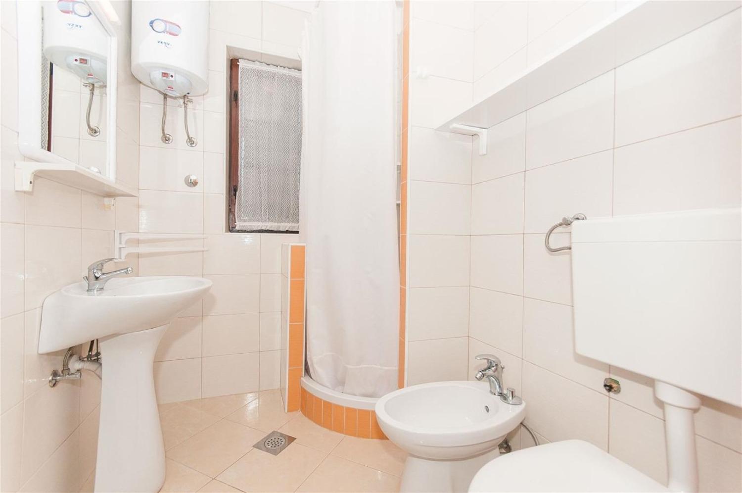 Apartments Mate - Free Parking Паг Экстерьер фото
