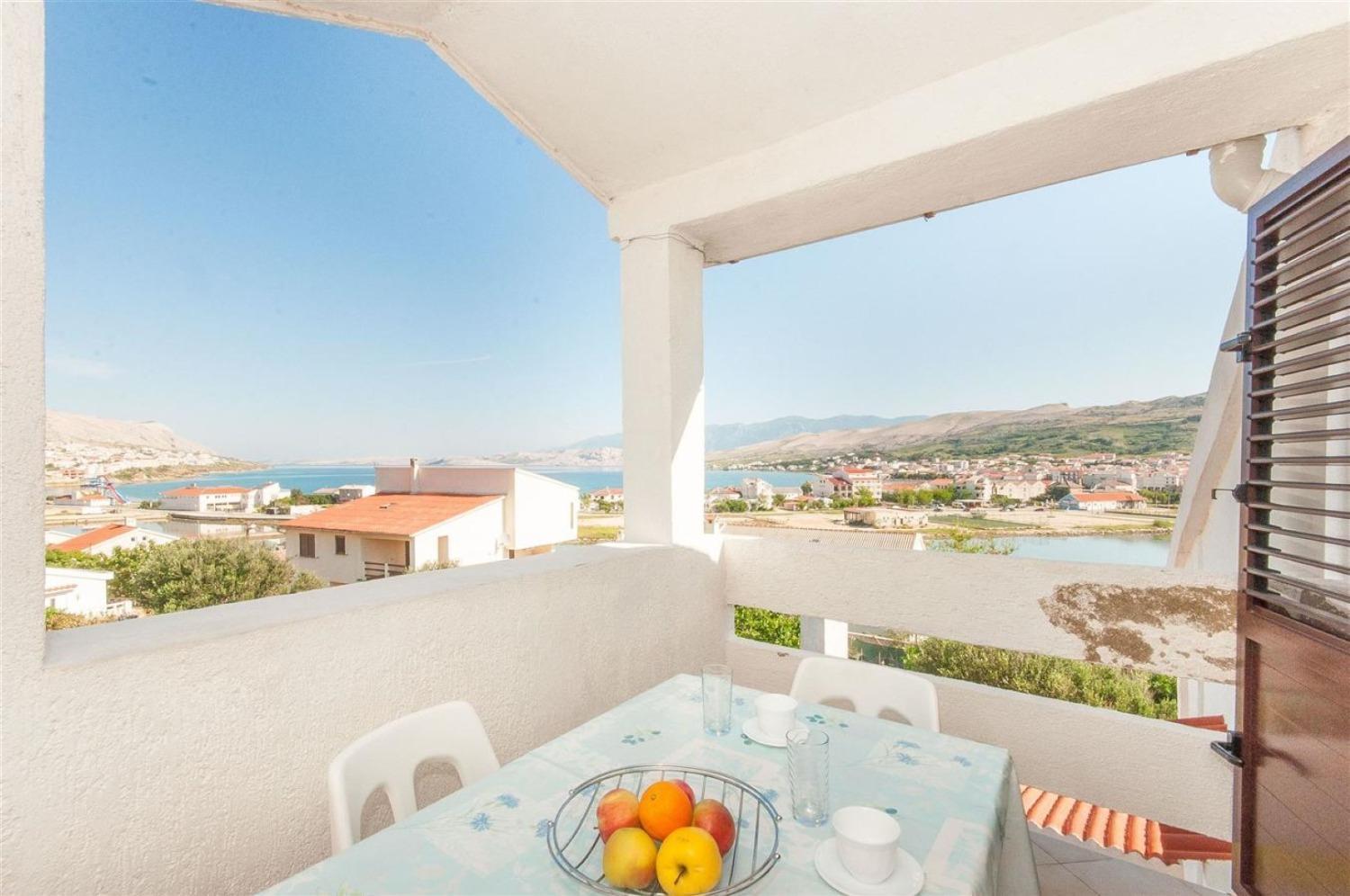 Apartments Mate - Free Parking Паг Экстерьер фото