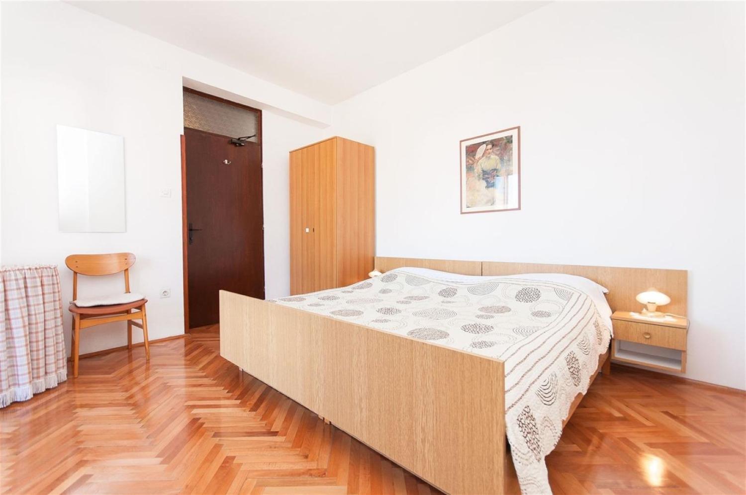 Apartments Mate - Free Parking Паг Экстерьер фото