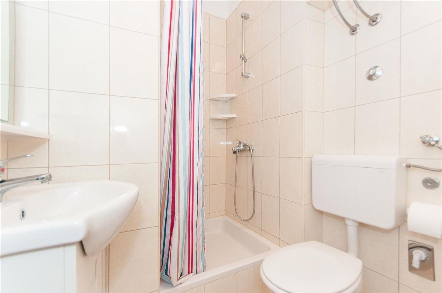 Apartments Mate - Free Parking Паг Экстерьер фото